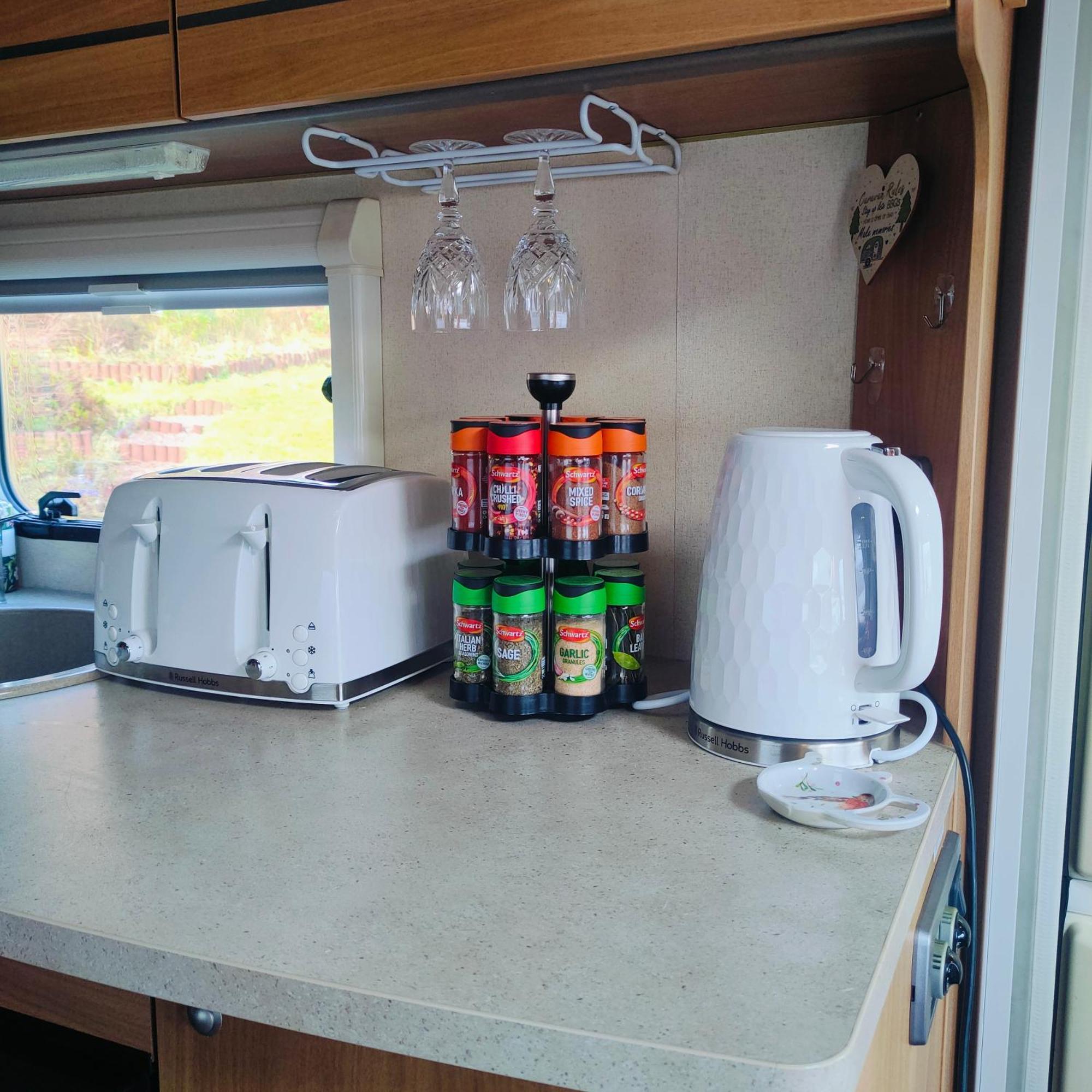 Kintyre Caravan Portree Ngoại thất bức ảnh